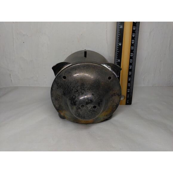 Tin/Metal Piggy Bank Curly Tail - Oneida Silversmiths 5 1/2" x 4" - Adorable! - Picture 9 of 9